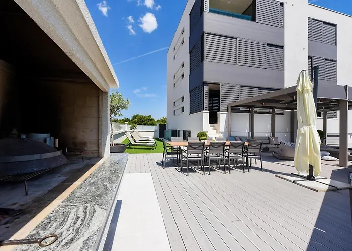 Lazy - Luxury Apartment Zadar Yachting