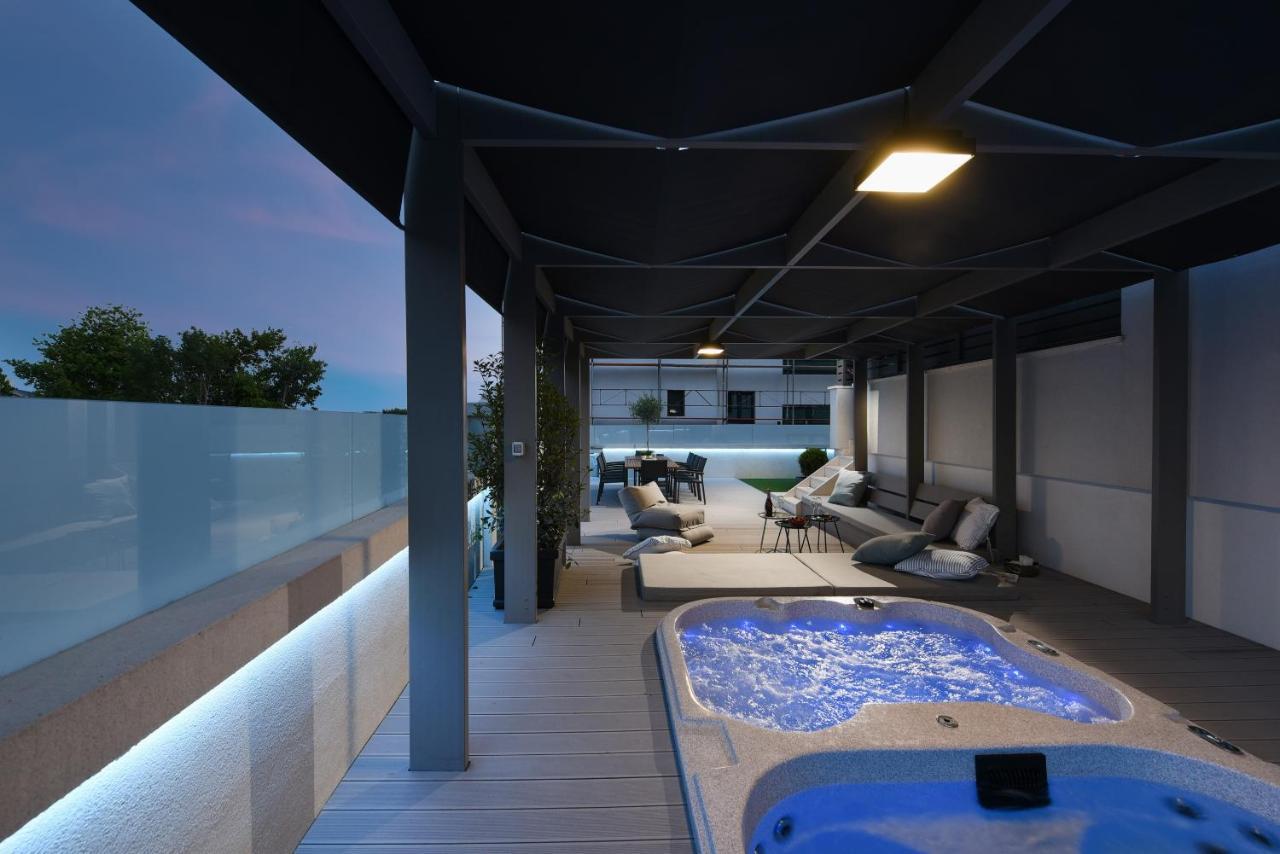 Lazy - Luxury Yachting Apartman